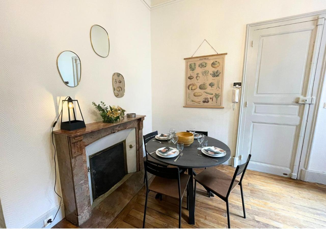 Apartamento Le Thibaudeau Poitiers Exterior foto