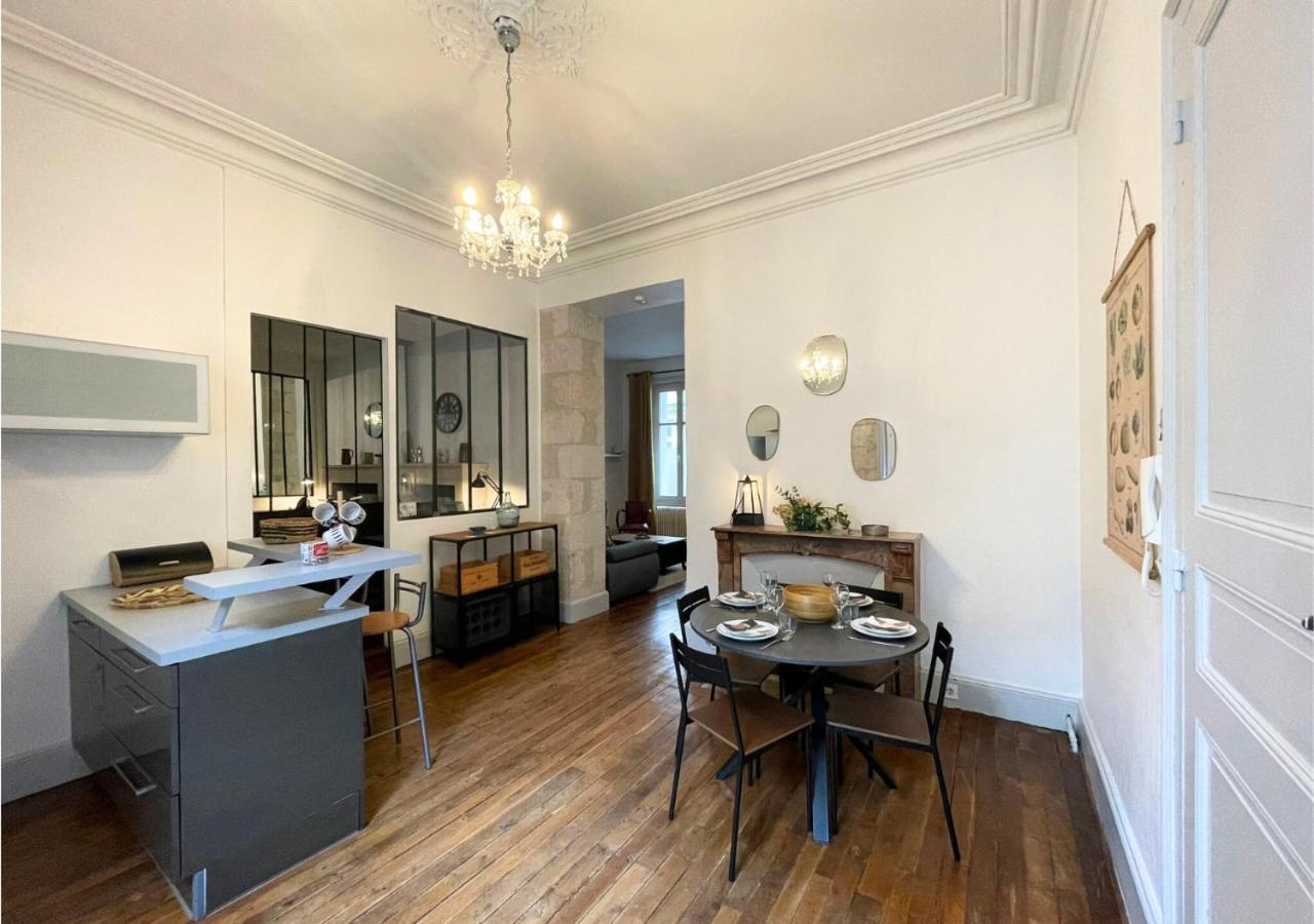 Apartamento Le Thibaudeau Poitiers Exterior foto