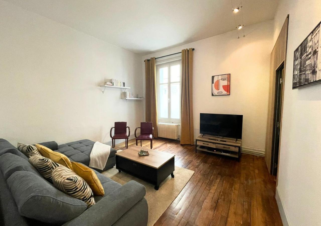 Apartamento Le Thibaudeau Poitiers Exterior foto